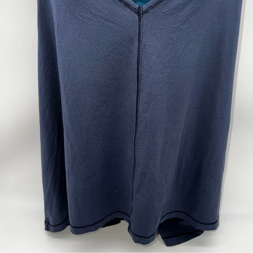Lululemon Athletica Women’s Deep Blue Tank Top w/Teal Built in Bra-Size 8 - Picture 3 of 10